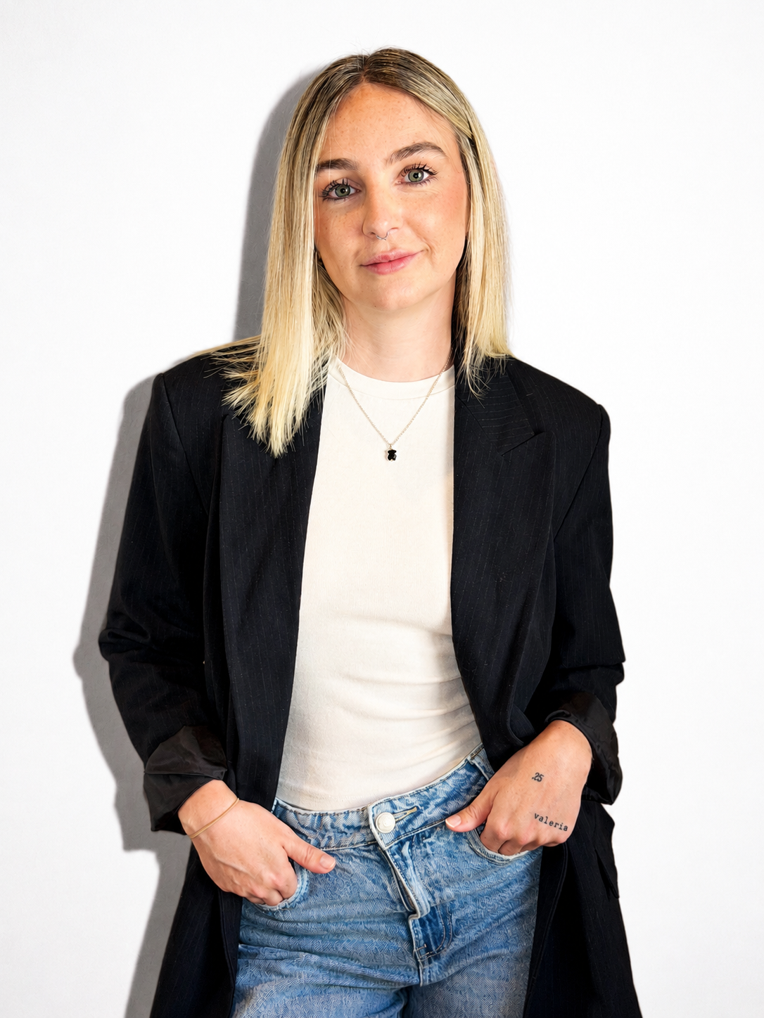 Retrato de Queren Guardia, Account Executive